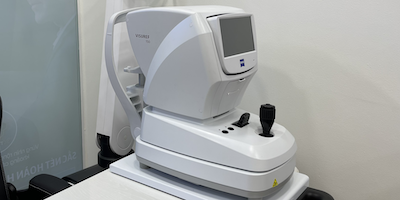 Máy đo khúc xạ và độ cong giác mạc tự động – ZEISS VISUREF 150